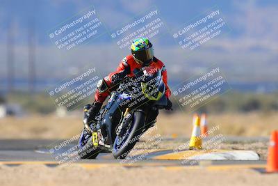 media/Dec-17-2023-CVMA (Sun) [[bf0c04832d]]/Race 2 Amateur Supersport Open/